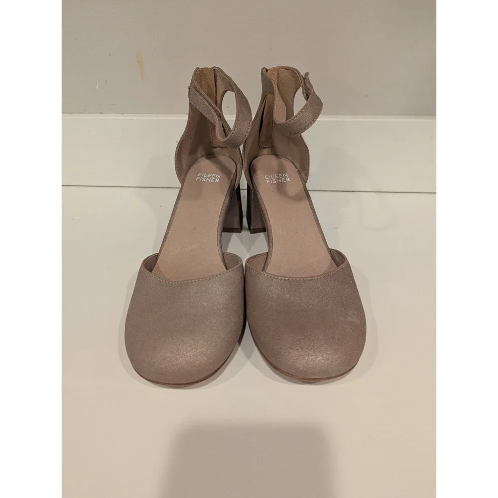 Eileen Fisher Womens Indi Gold Metallic Ankle Strap Heels Size 7.5 Shoes Round